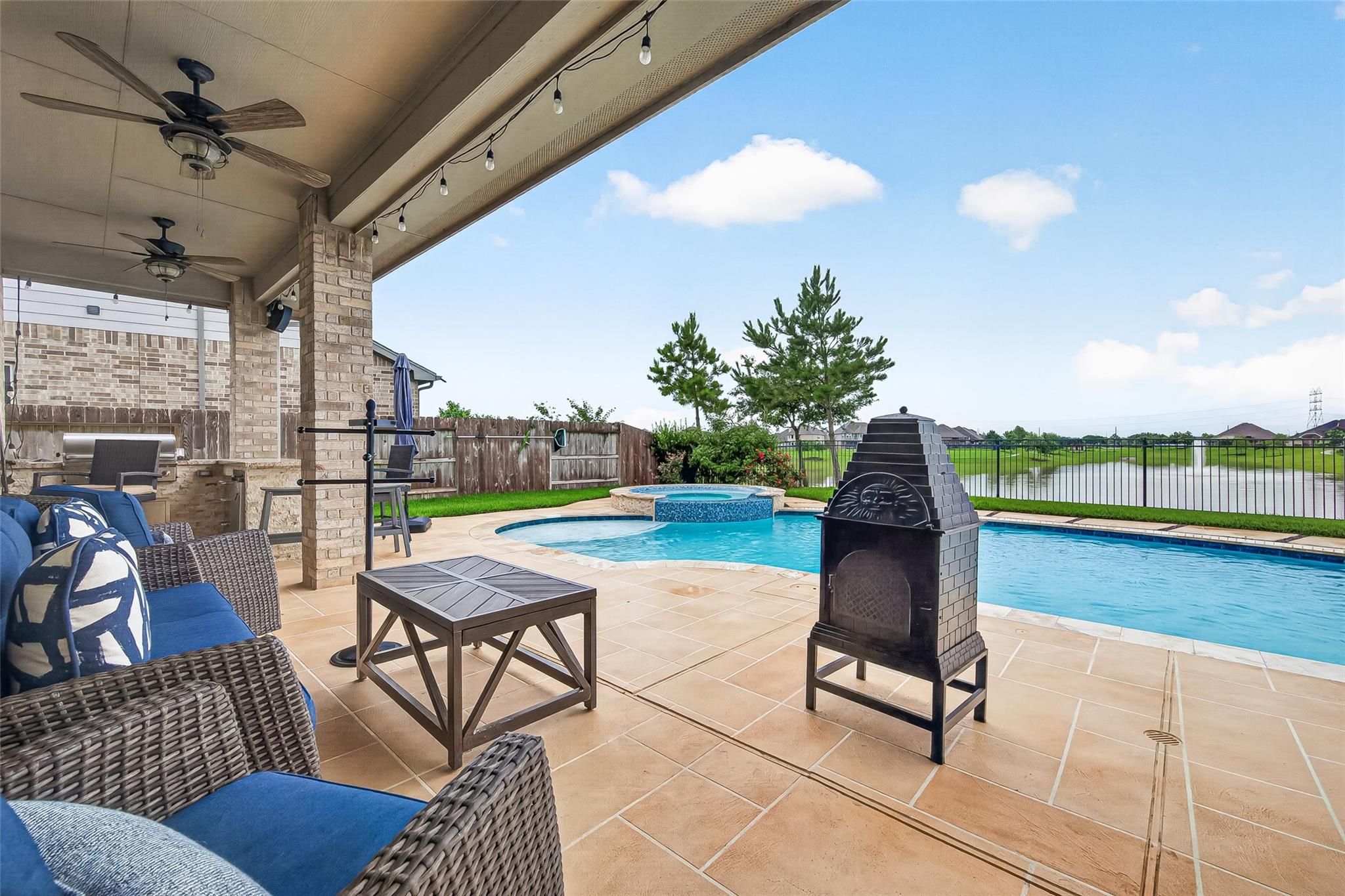 4417 Camden Lake Lane