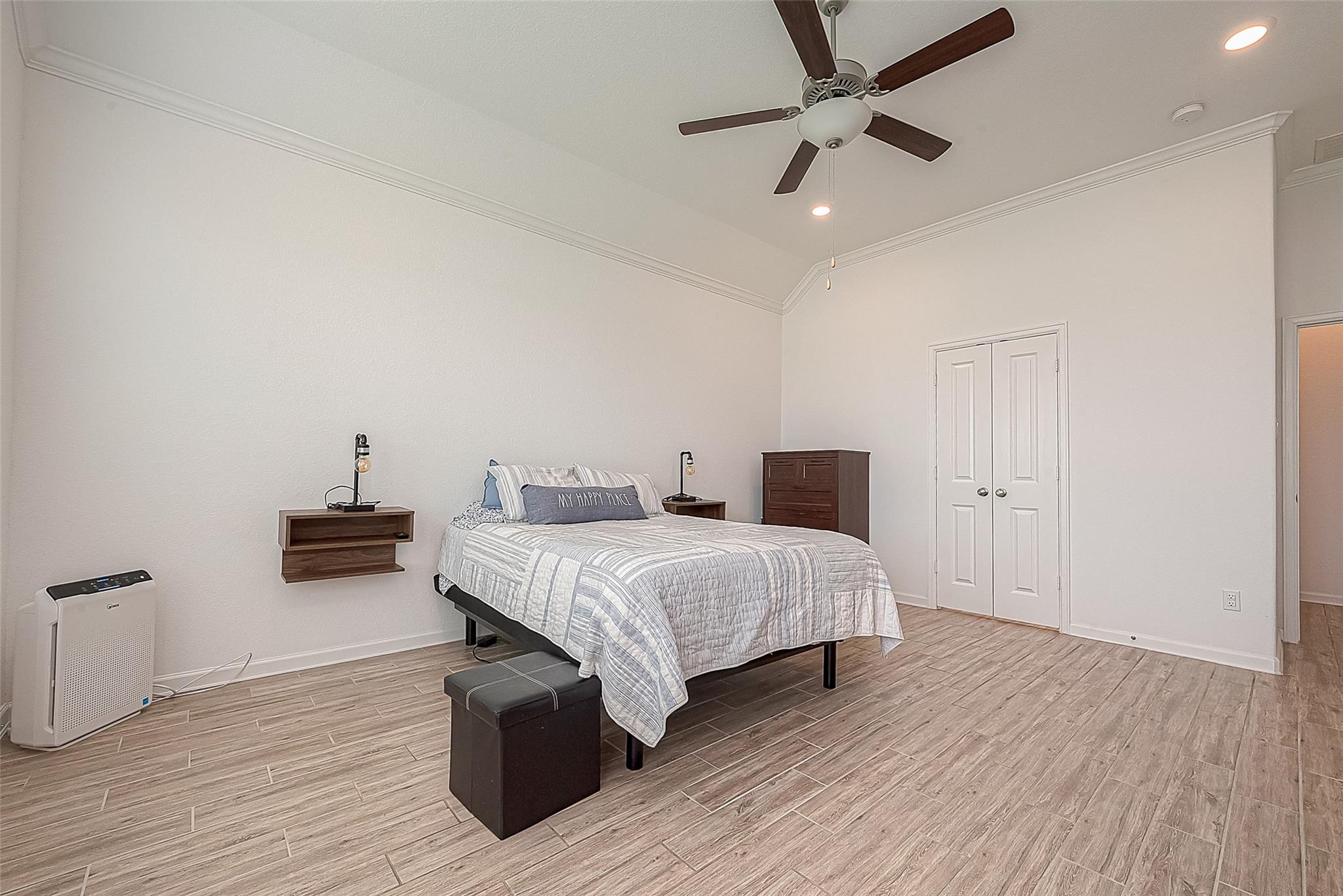 4417 Camden Lake Lane