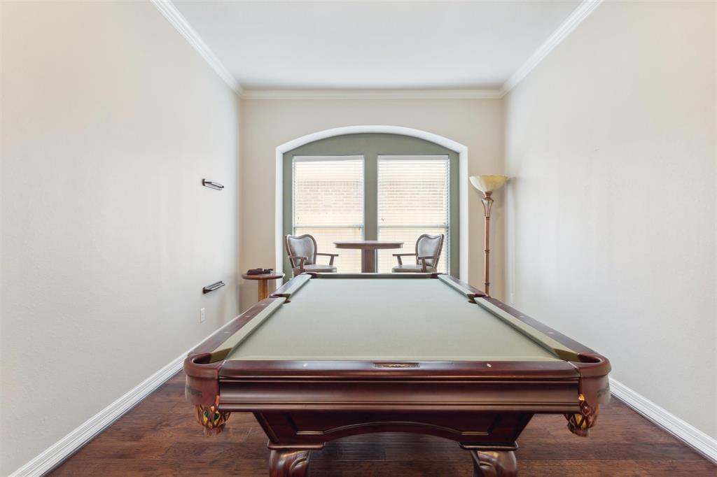 25218 Oak Villa Drive