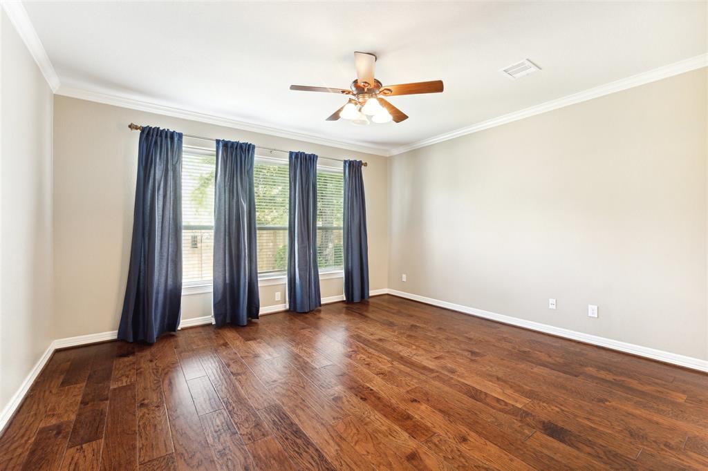 25218 Oak Villa Drive