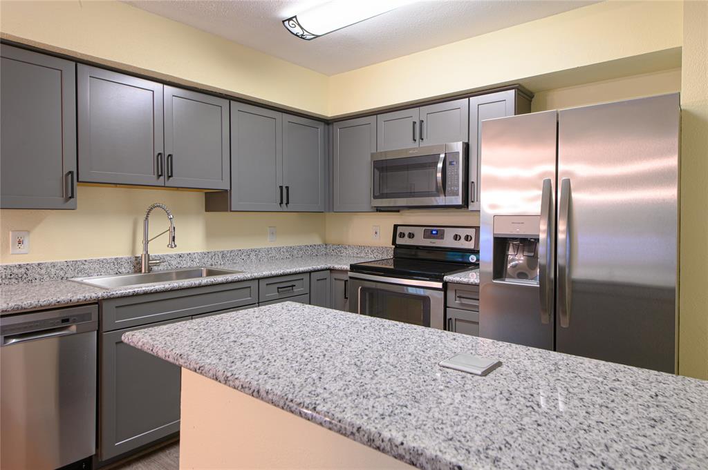 2425 Holly Hall Street # 156