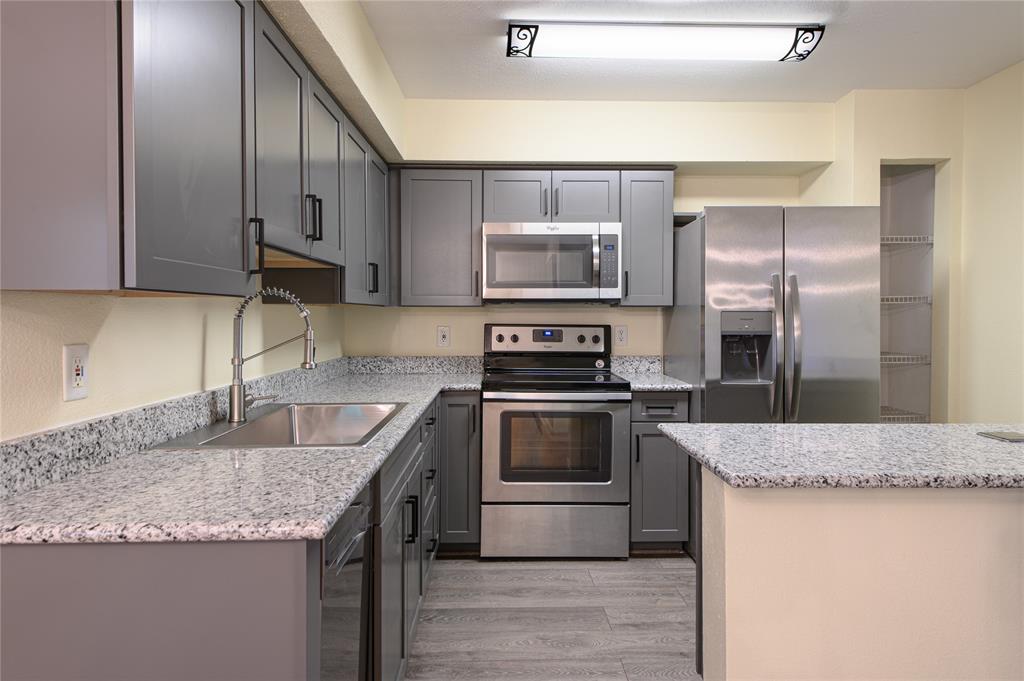 2425 Holly Hall Street # 156