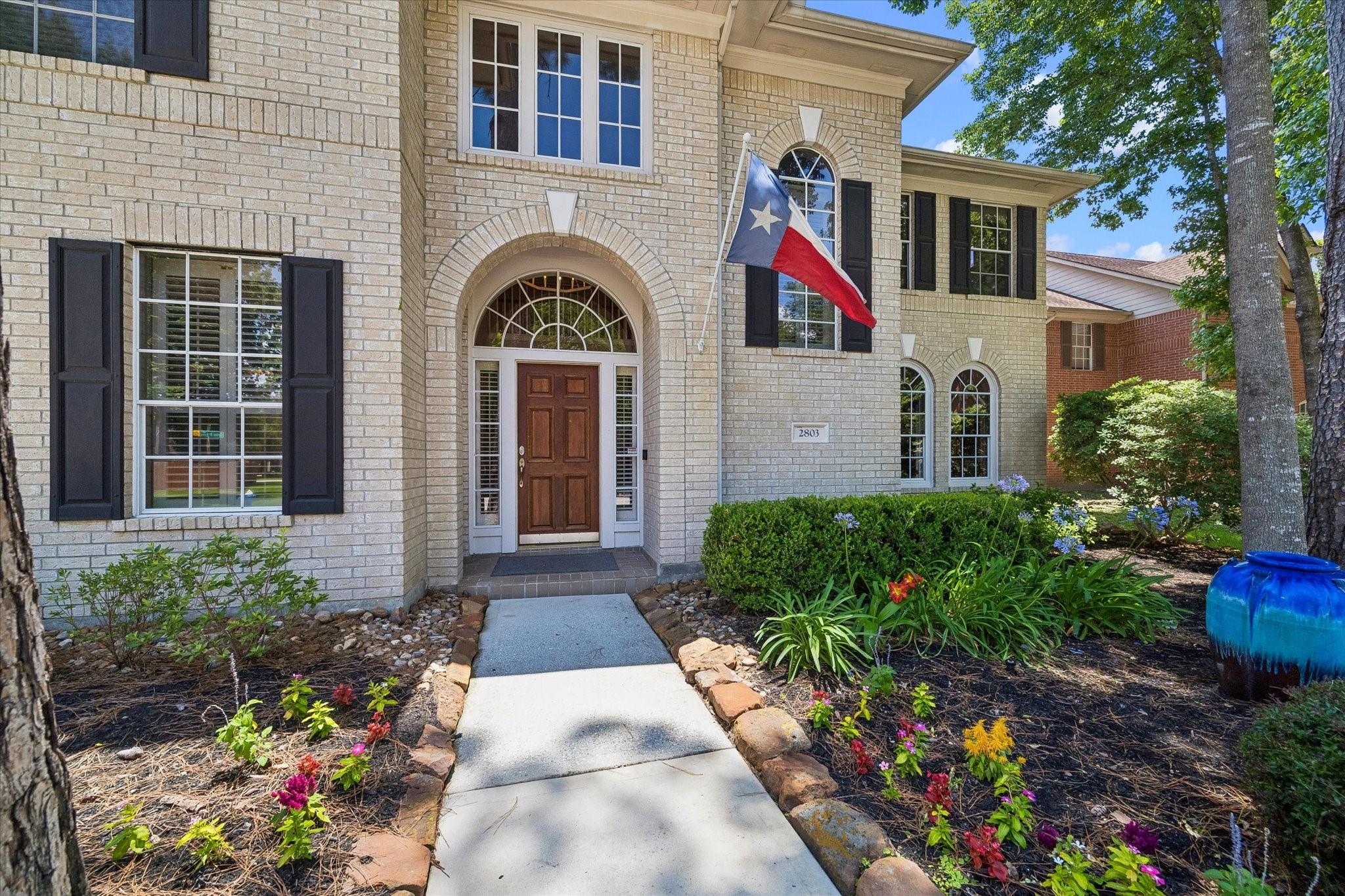 2803 Maple Bend Drive