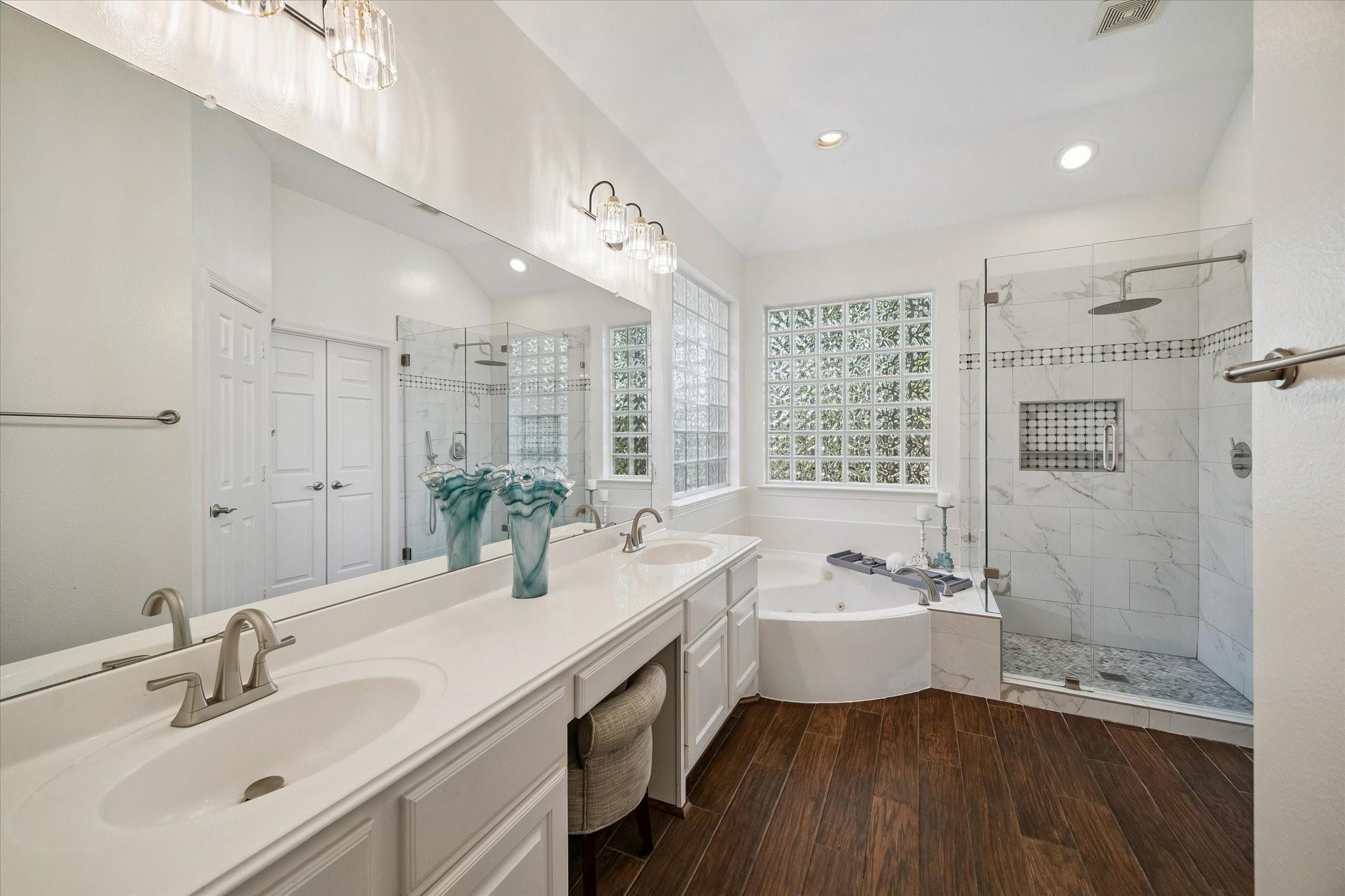 2803 Maple Bend Drive