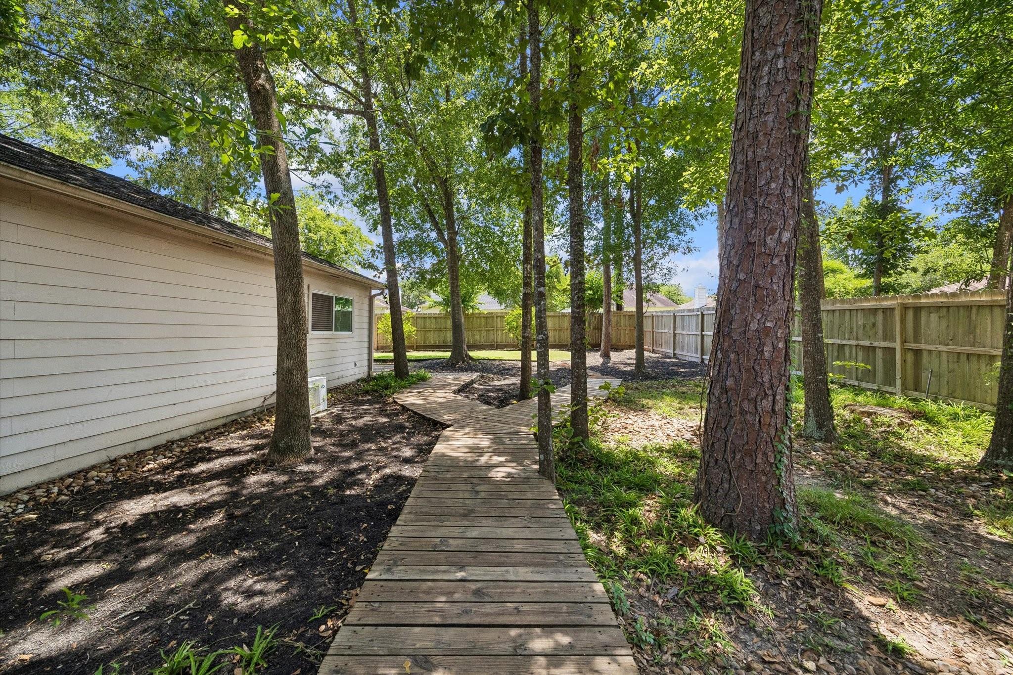 2803 Maple Bend Drive