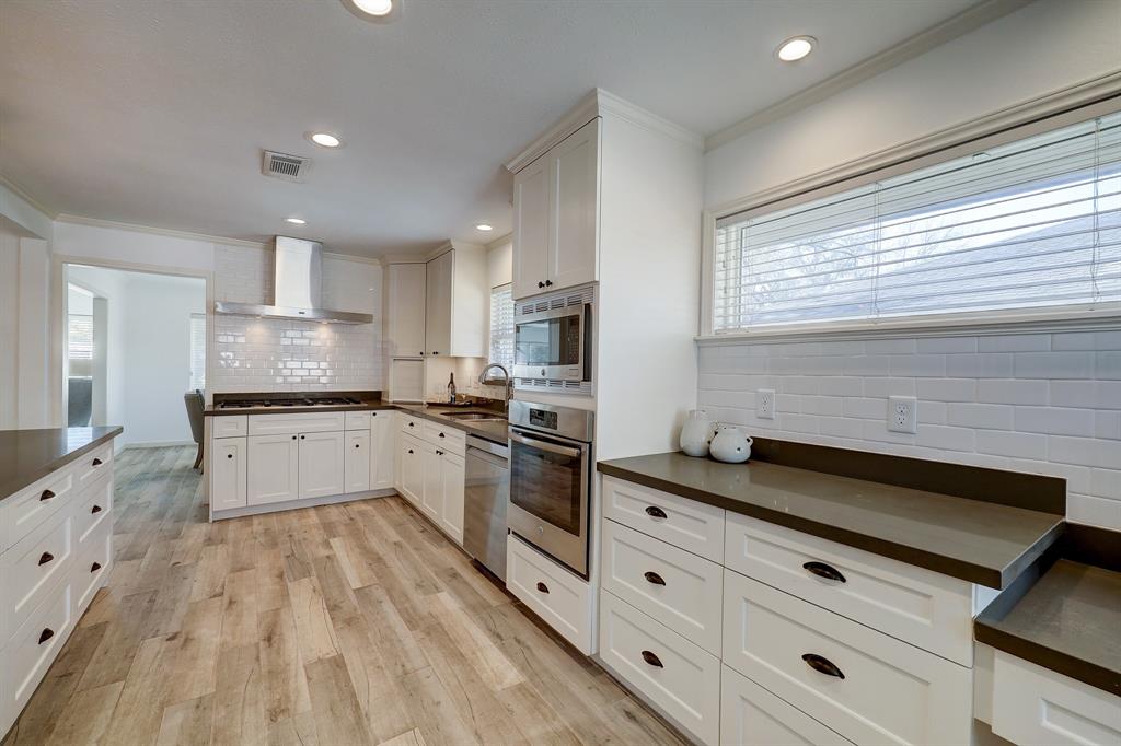 3814 Linklea Drive