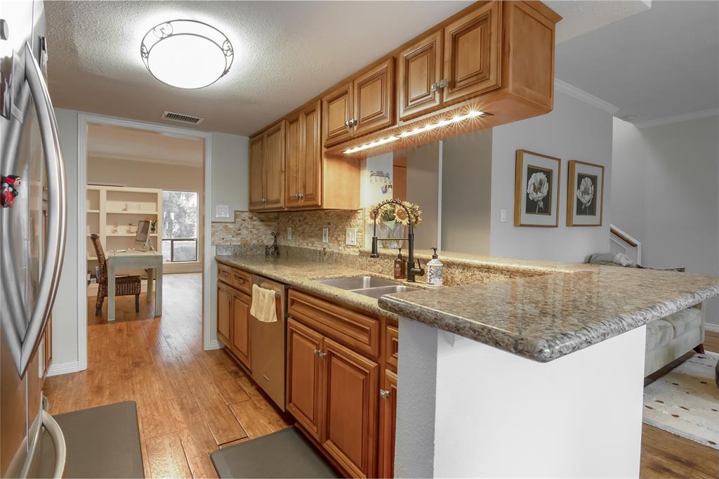 1802 Stoney Brook Drive # 104