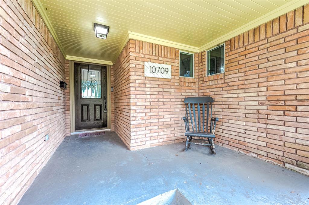 10709 Greenwillow Drive