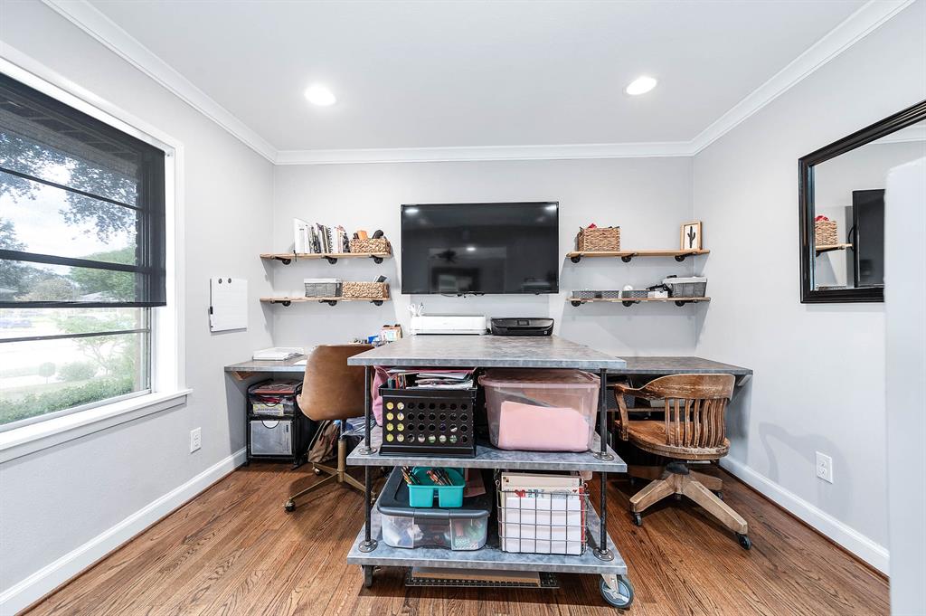 10709 Greenwillow Drive