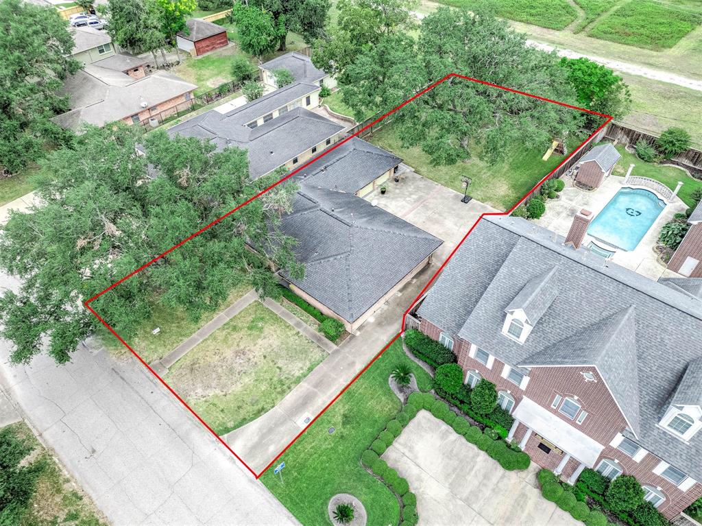 10709 Greenwillow Drive