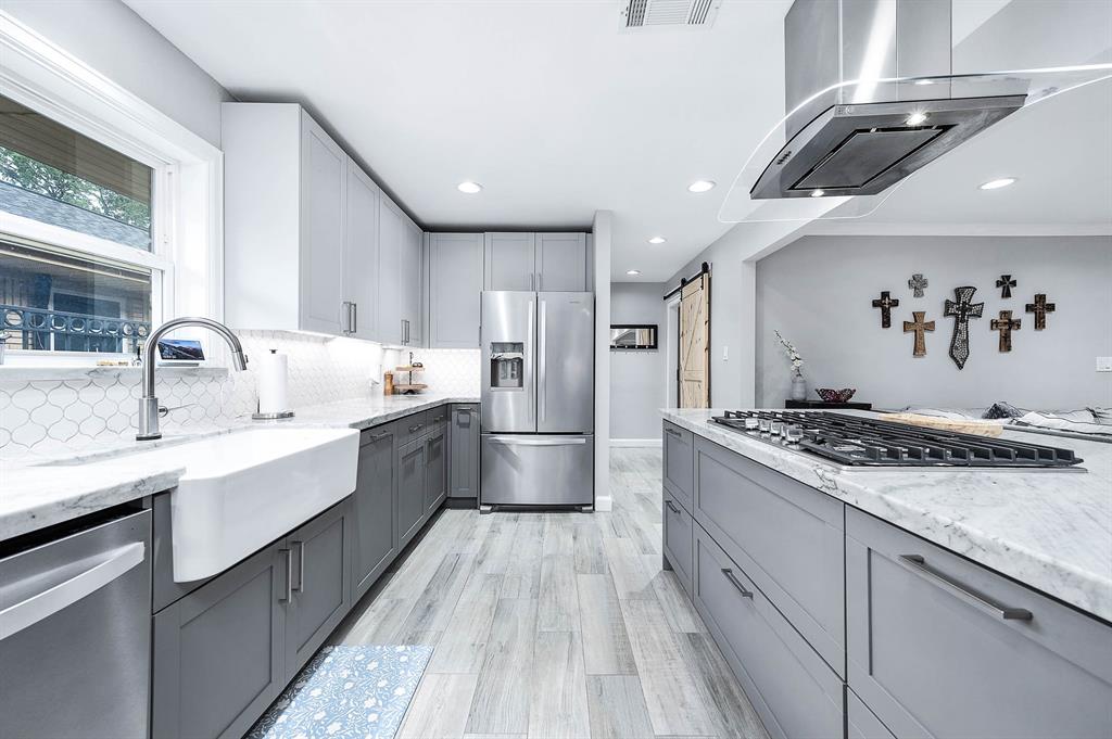 10709 Greenwillow Drive