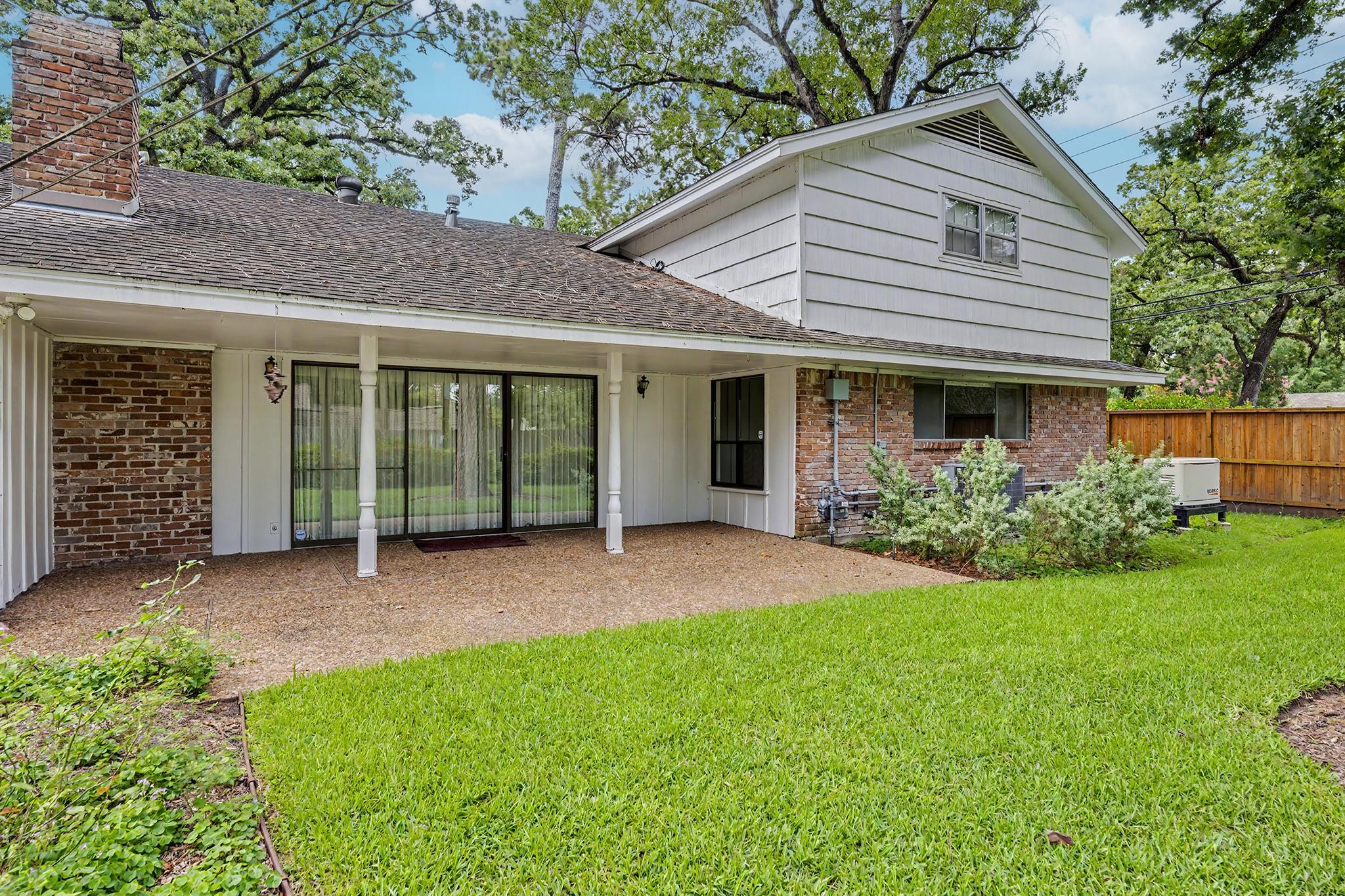 103 Beaver Tail Point