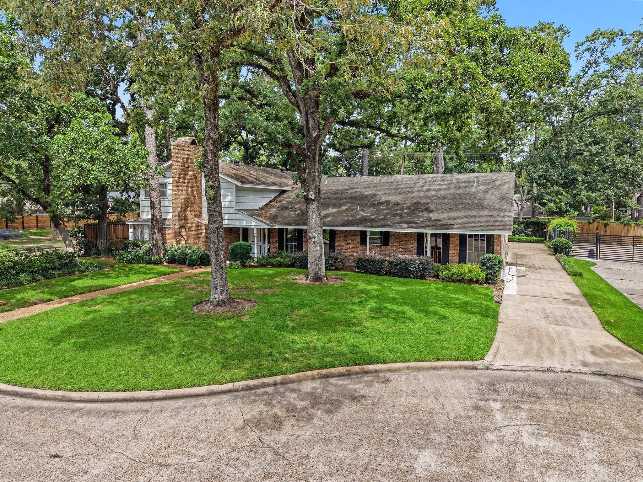 103 Beaver Tail Point