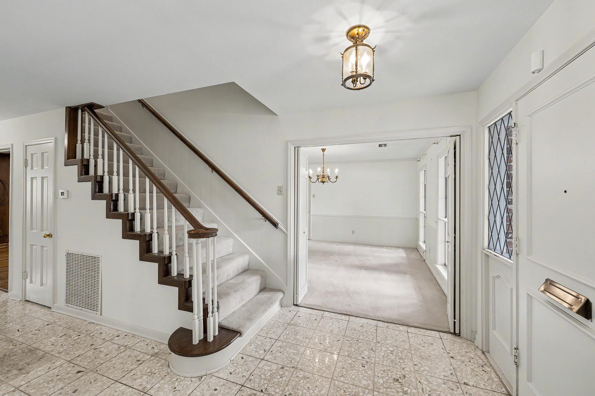 103 Beaver Tail Point