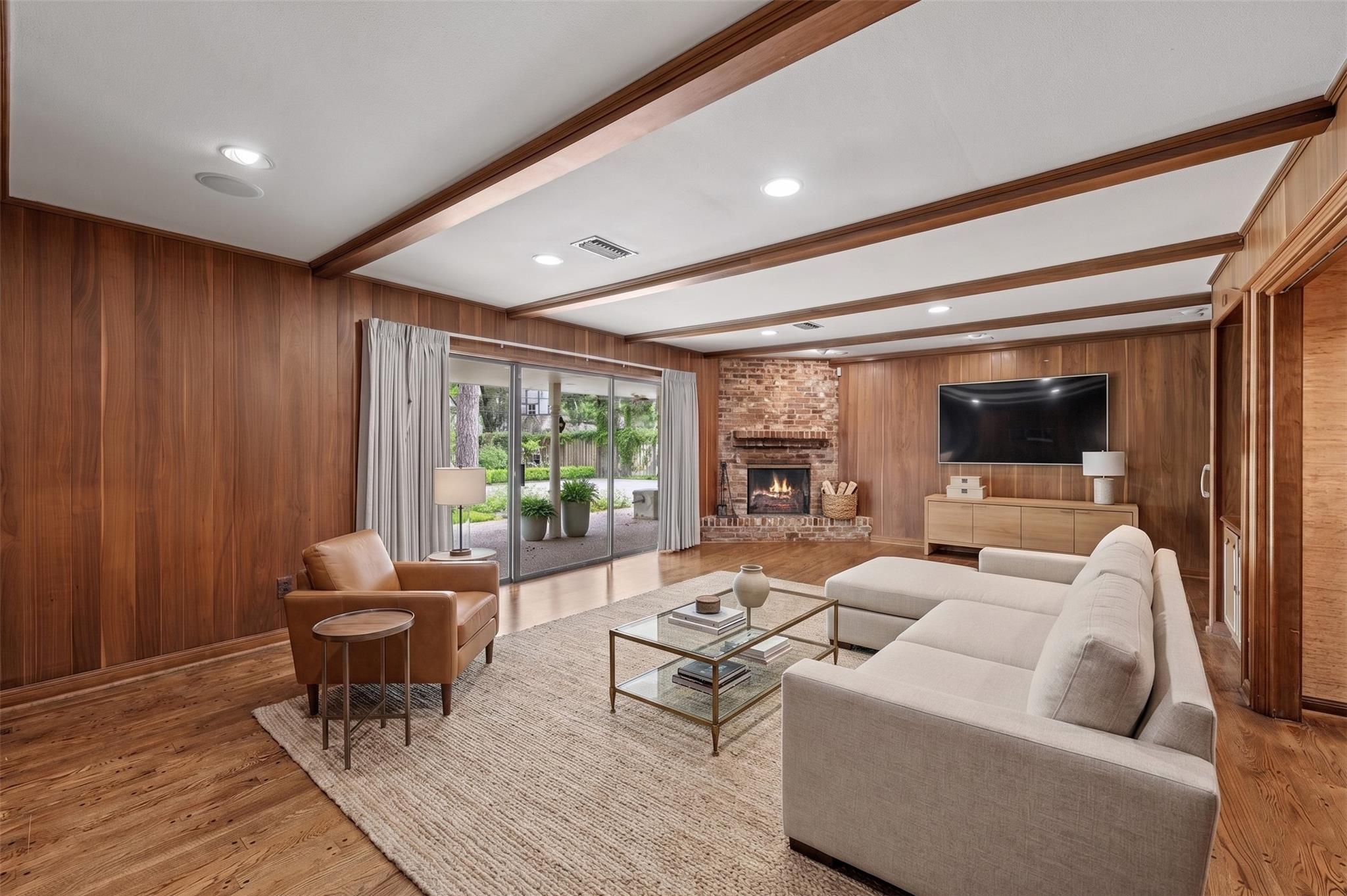 103 Beaver Tail Point