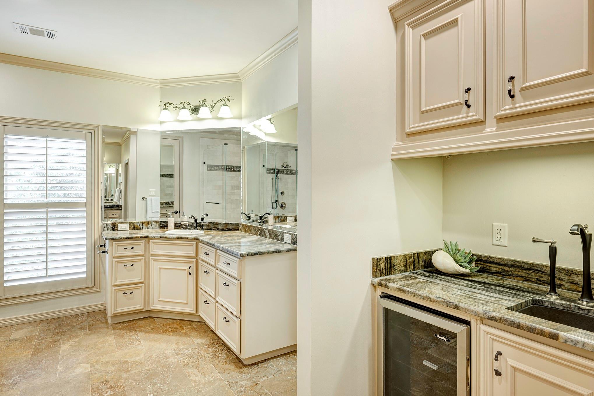 5120 Tangle Lane