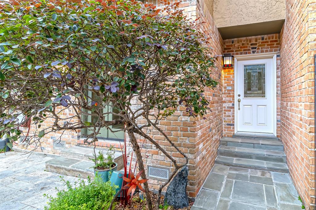 4710 Post Oak Timber Drive