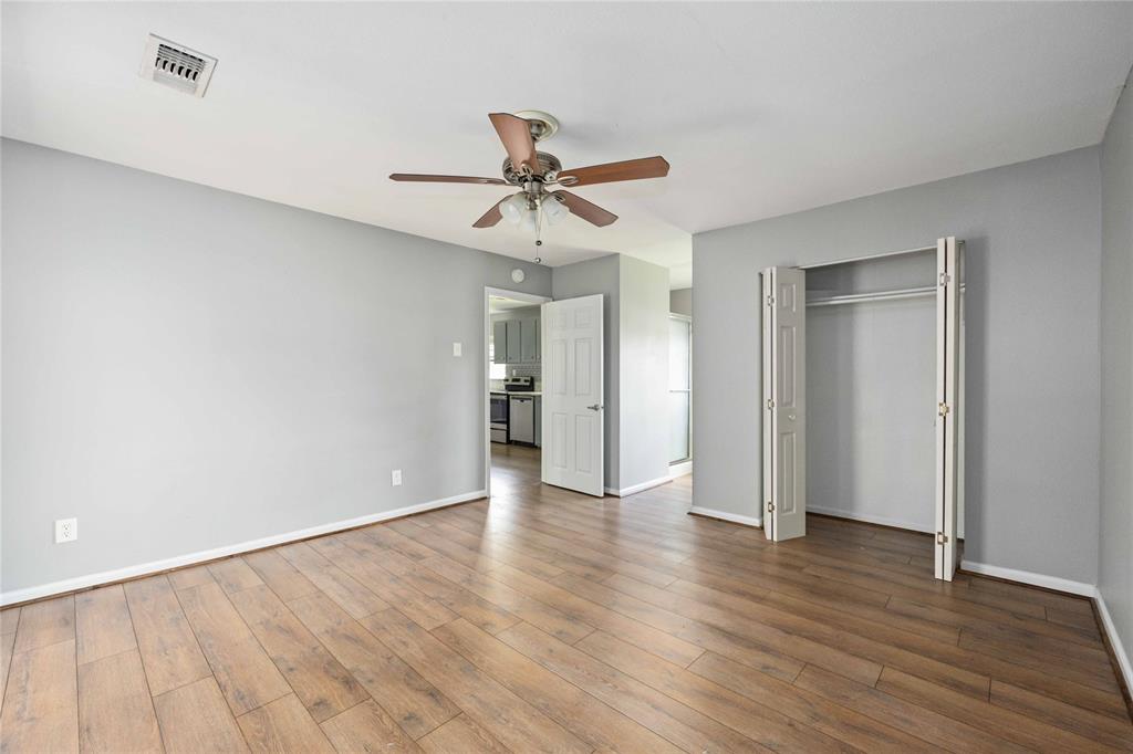 2119 N Austin Avenue # C