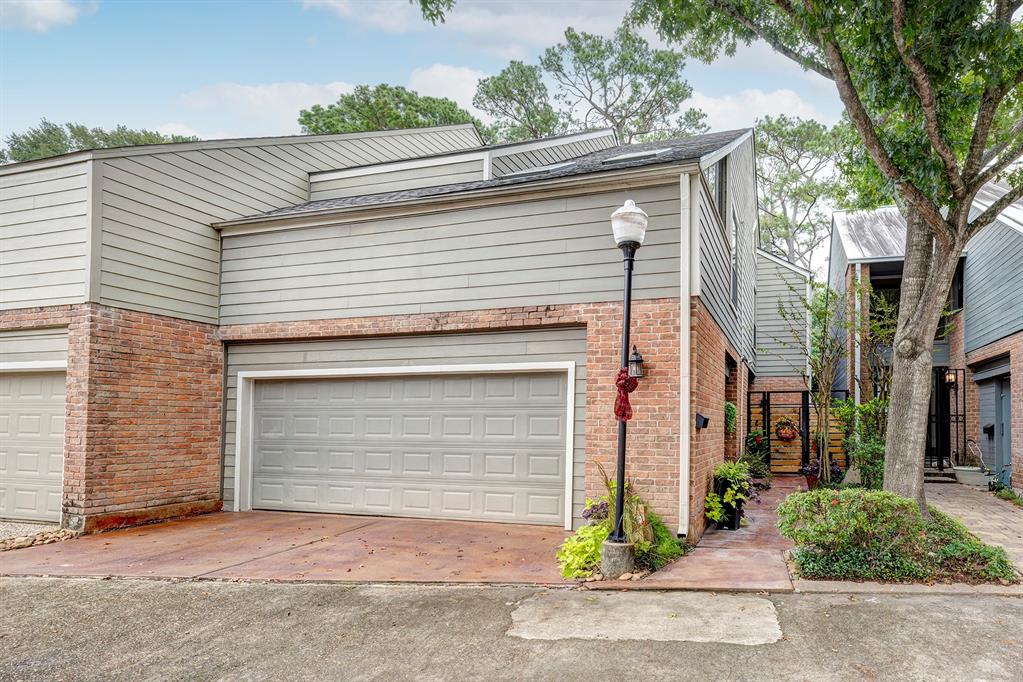 12009 Naughton Street