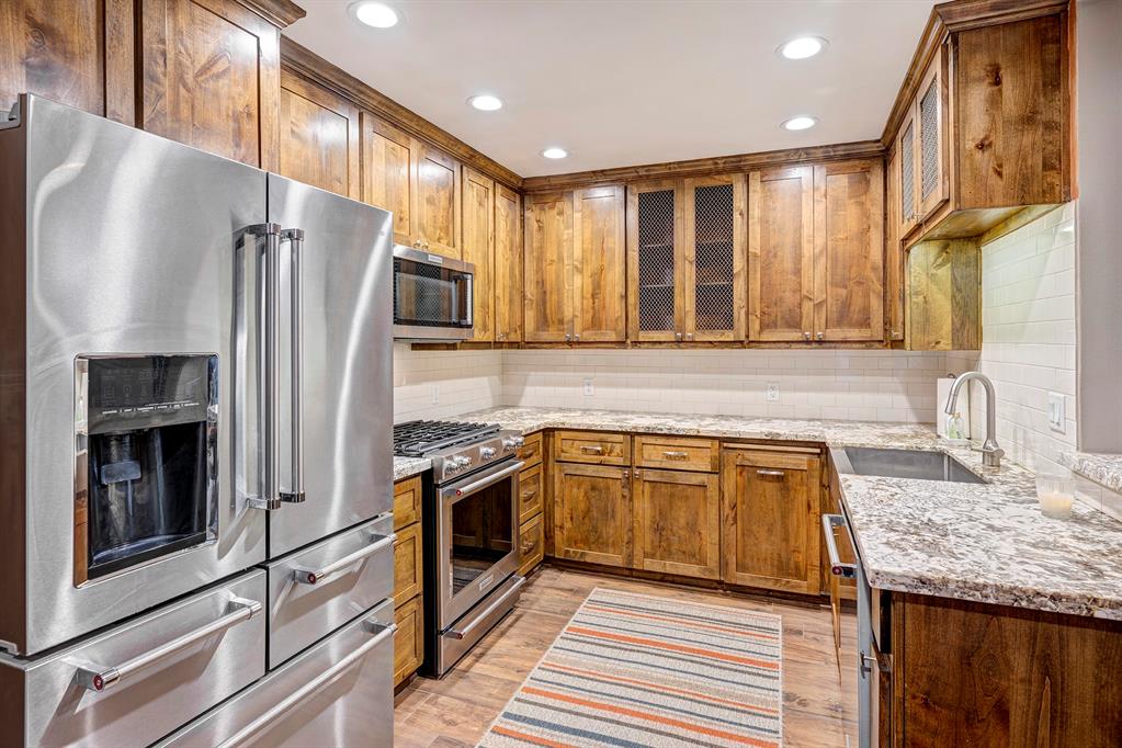 12009 Naughton Street