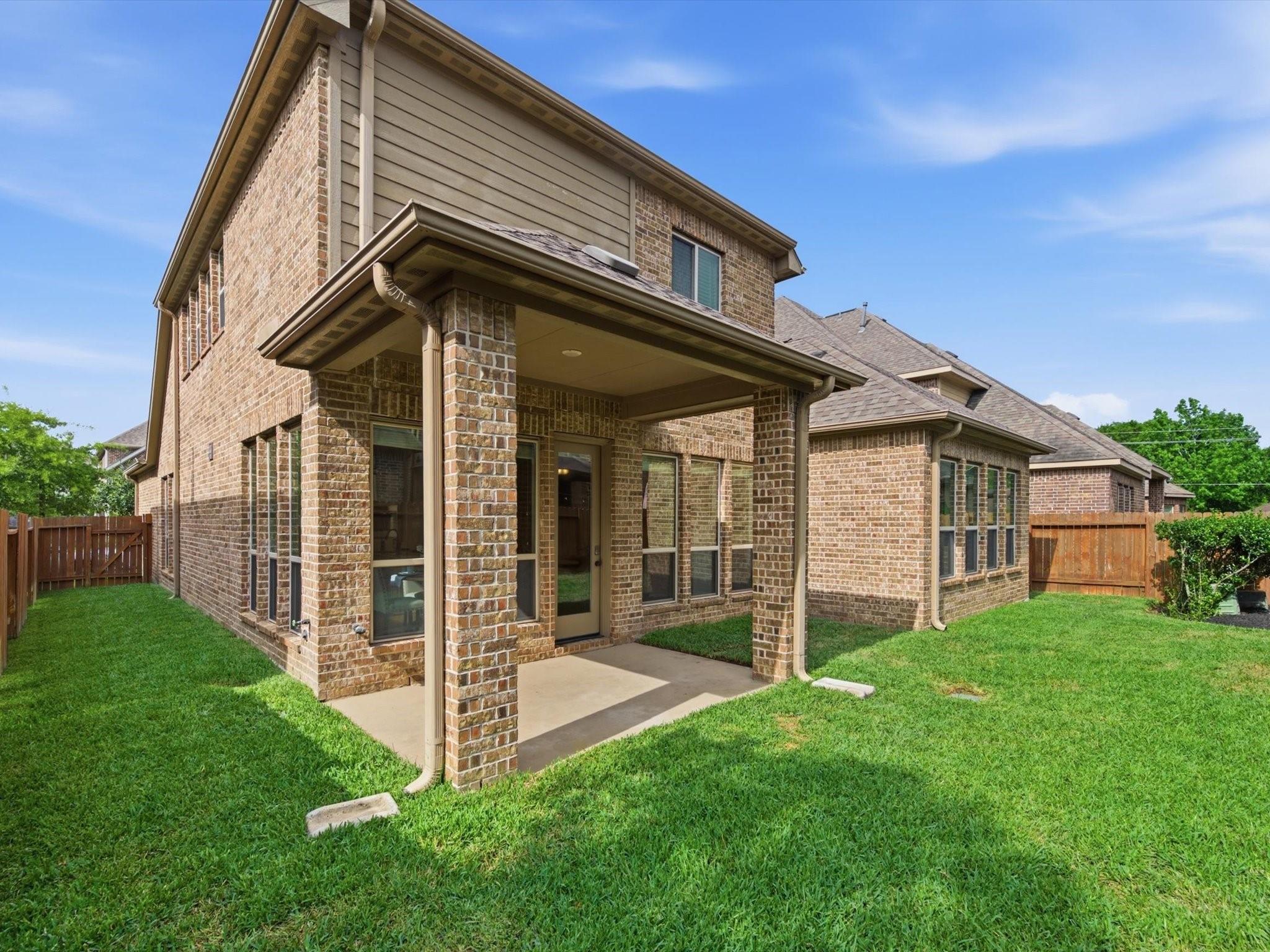 13211 Parkway Meadows Drive