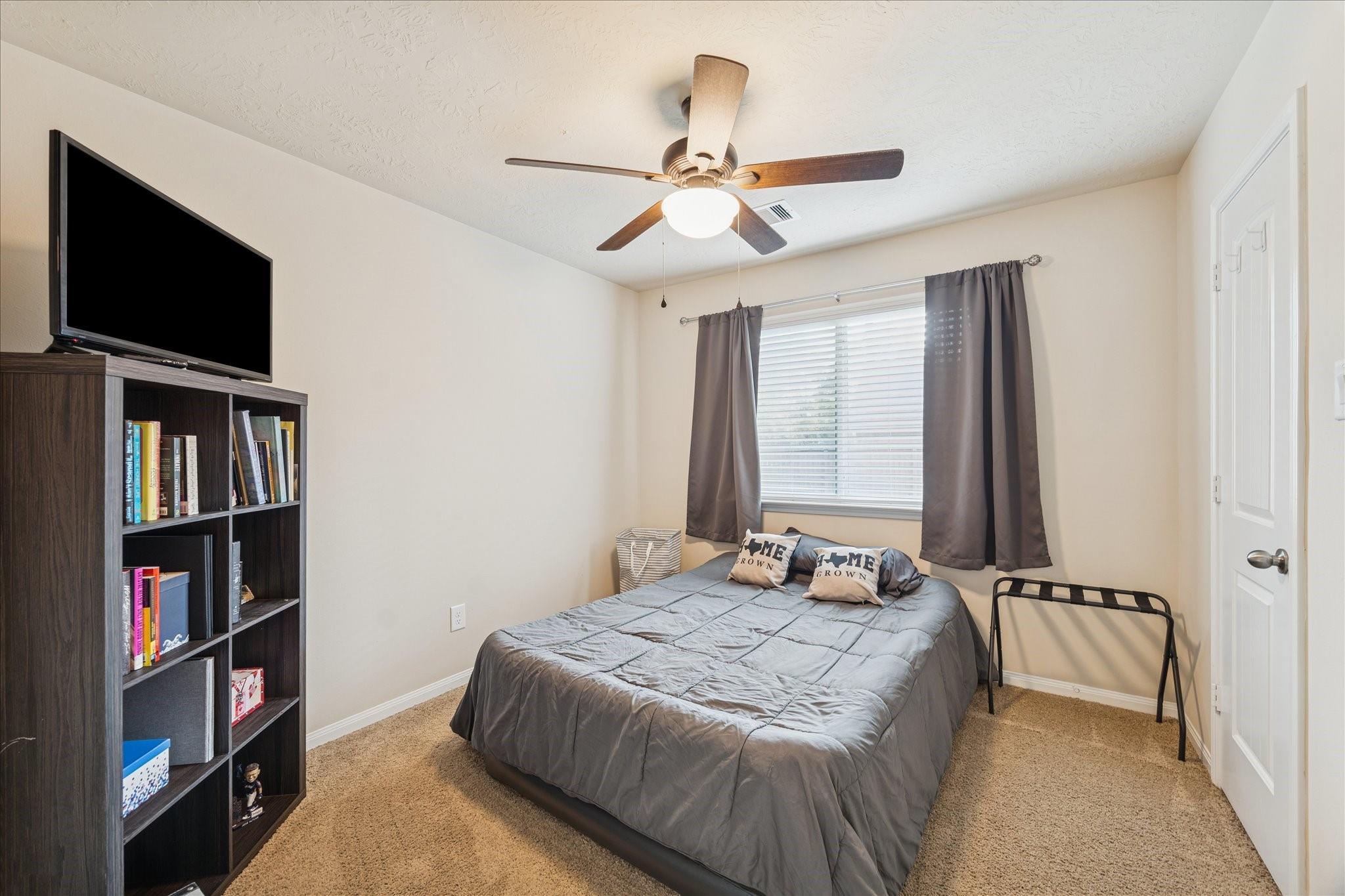 3203 Pine Hollow Circle