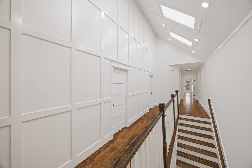 521 W 17th Street