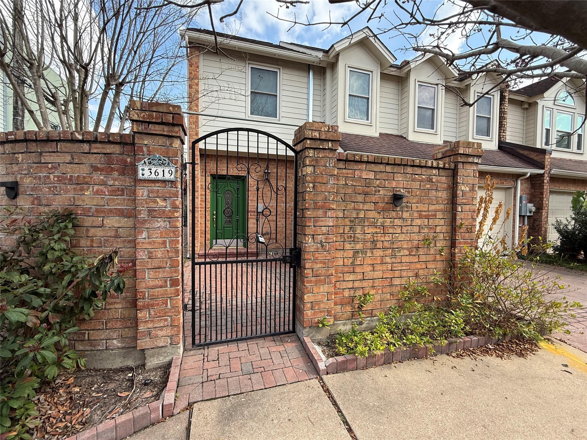 3619 Mulberry Street