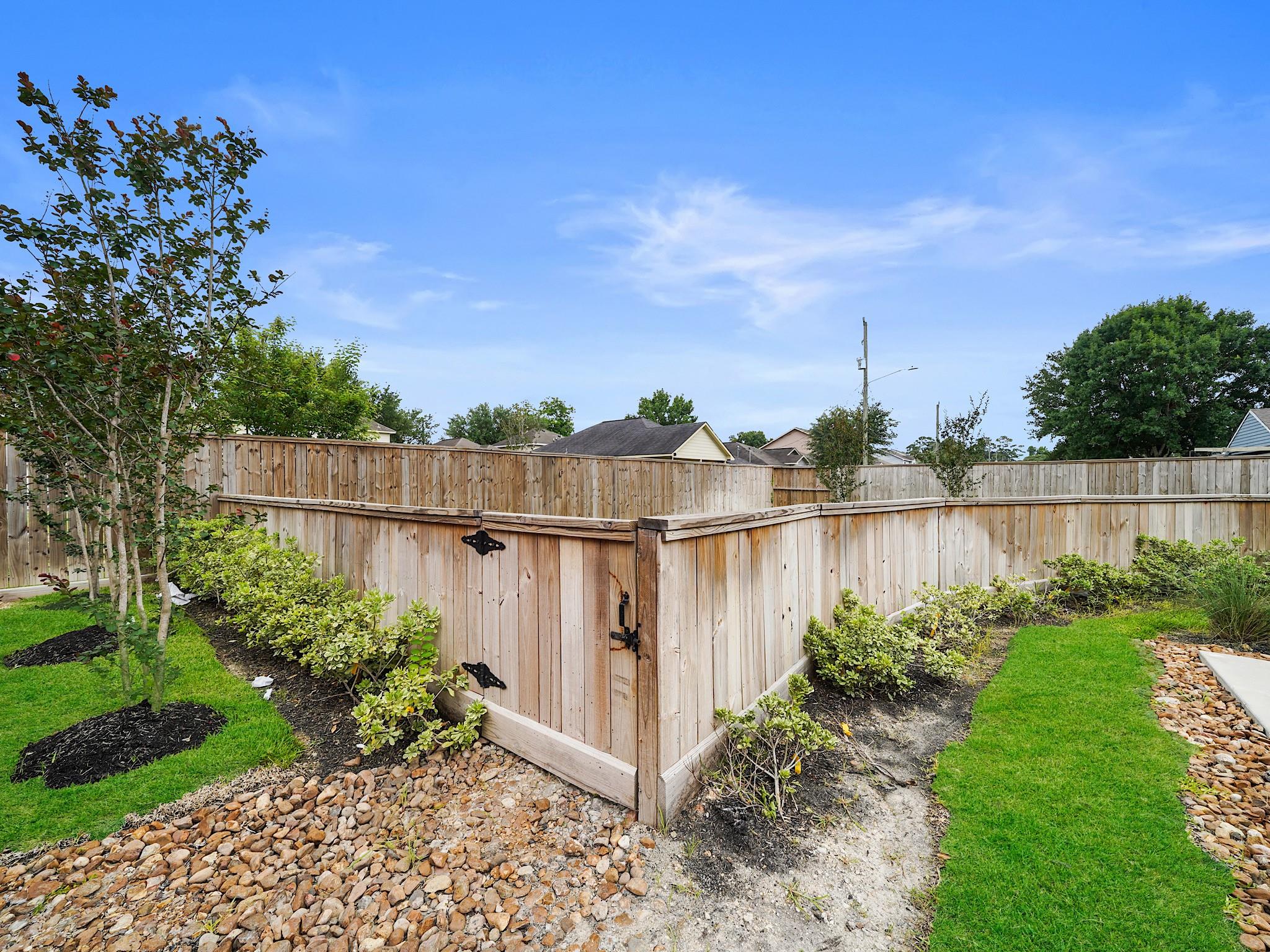 7508 Carver Road Unit: E