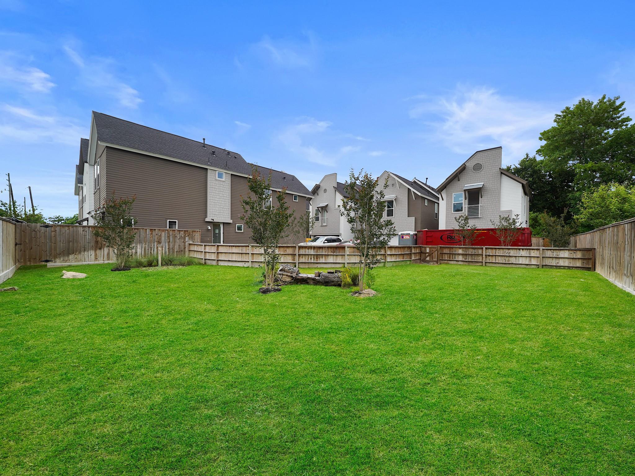 7508 Carver Road Unit: E