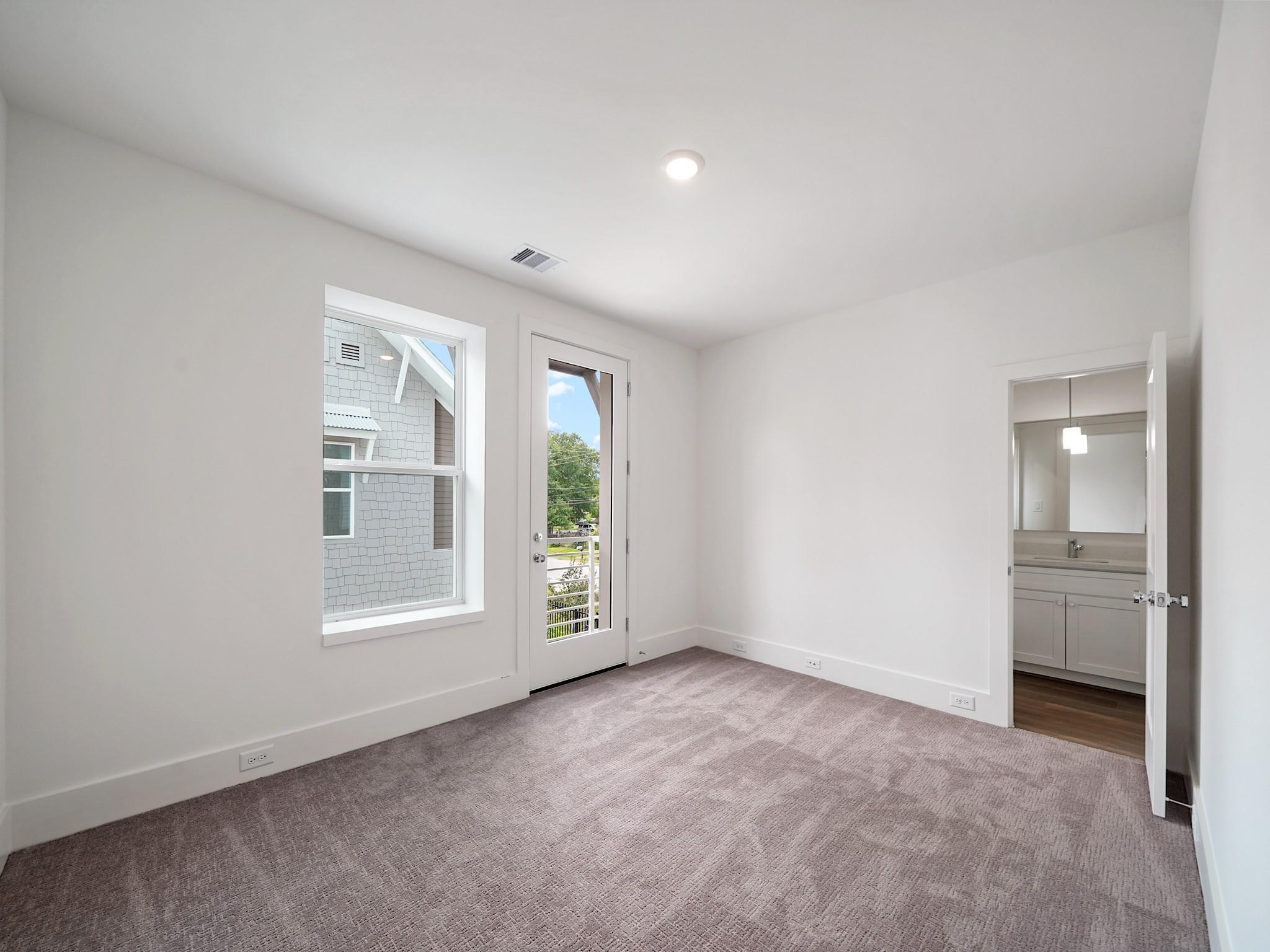 7508 Carver Road Unit: E