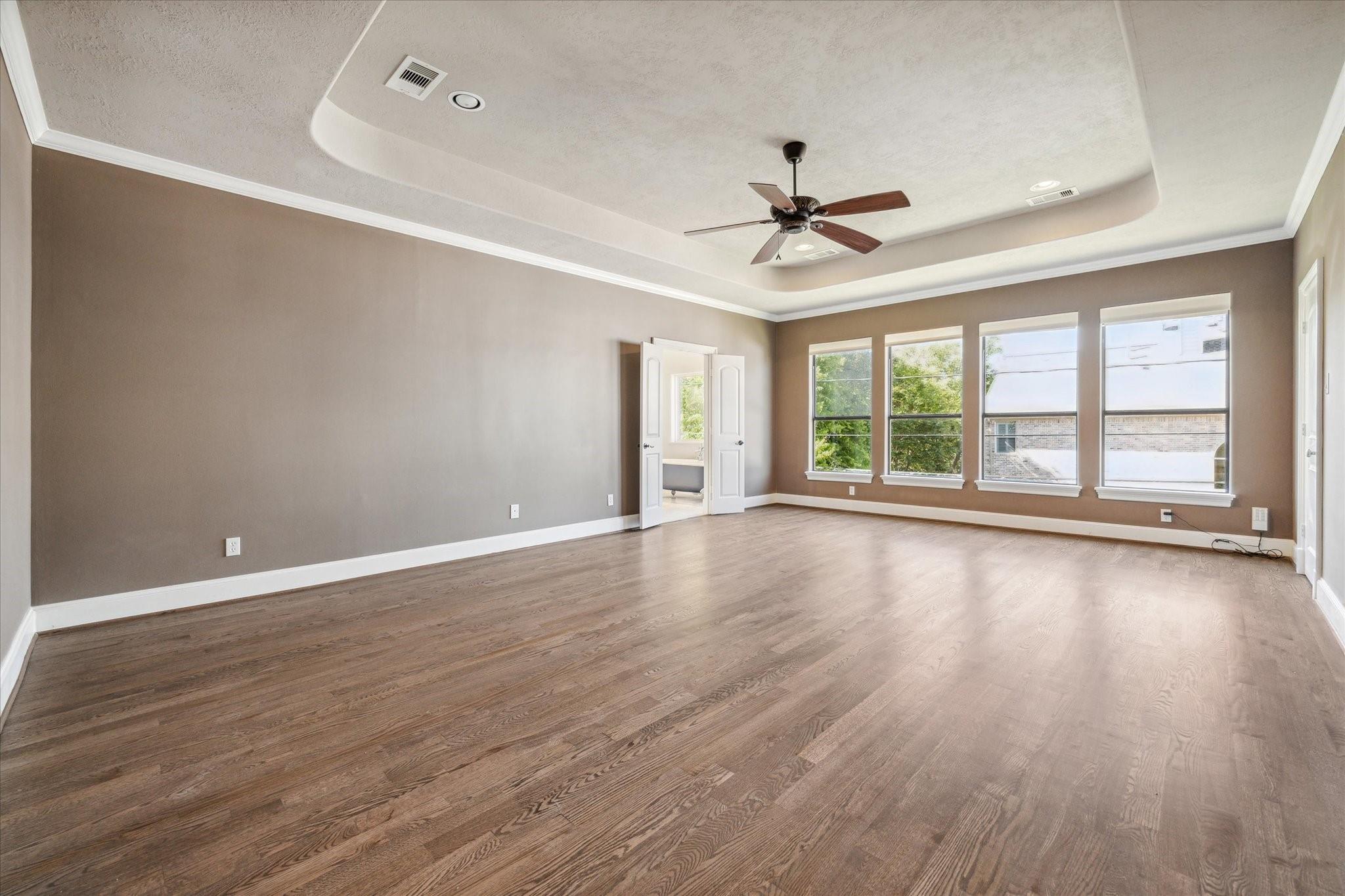 3310 Blue Bonnet Boulevard