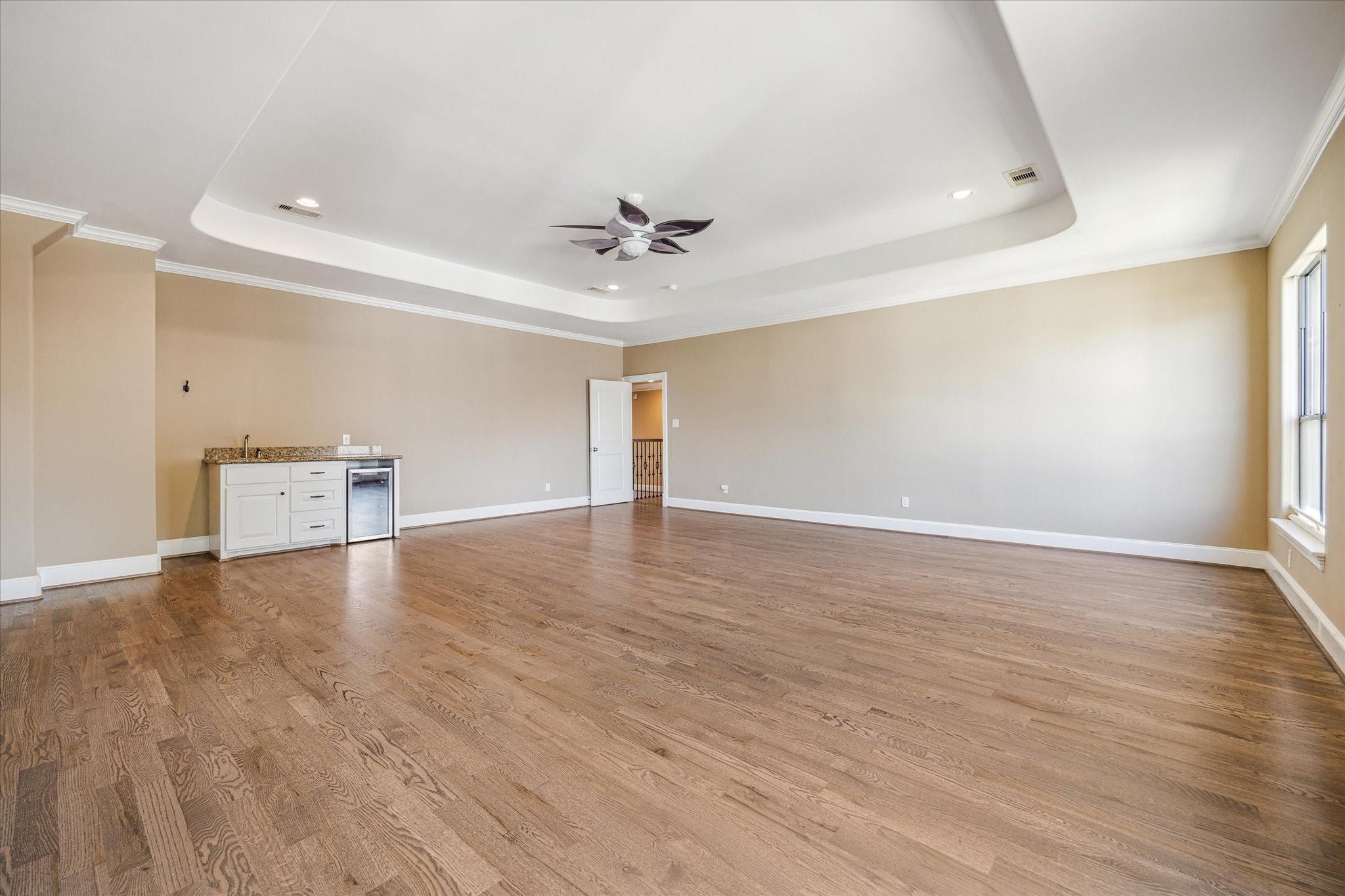 3310 Blue Bonnet Boulevard