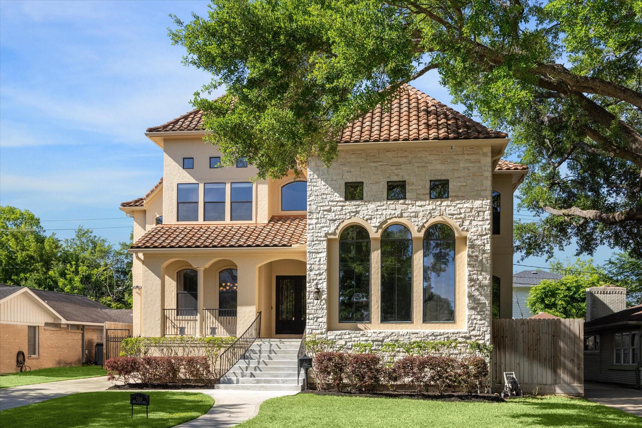 3310 Blue Bonnet Boulevard