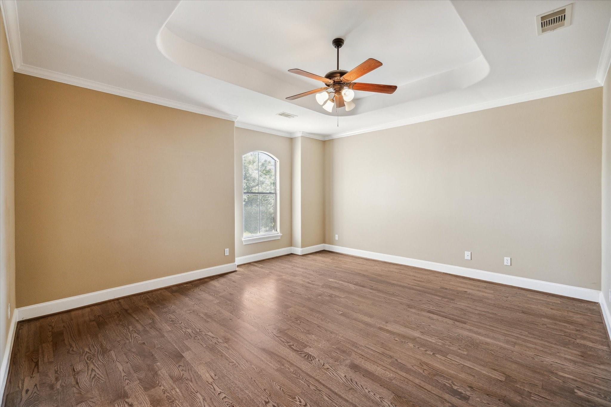 3310 Blue Bonnet Boulevard
