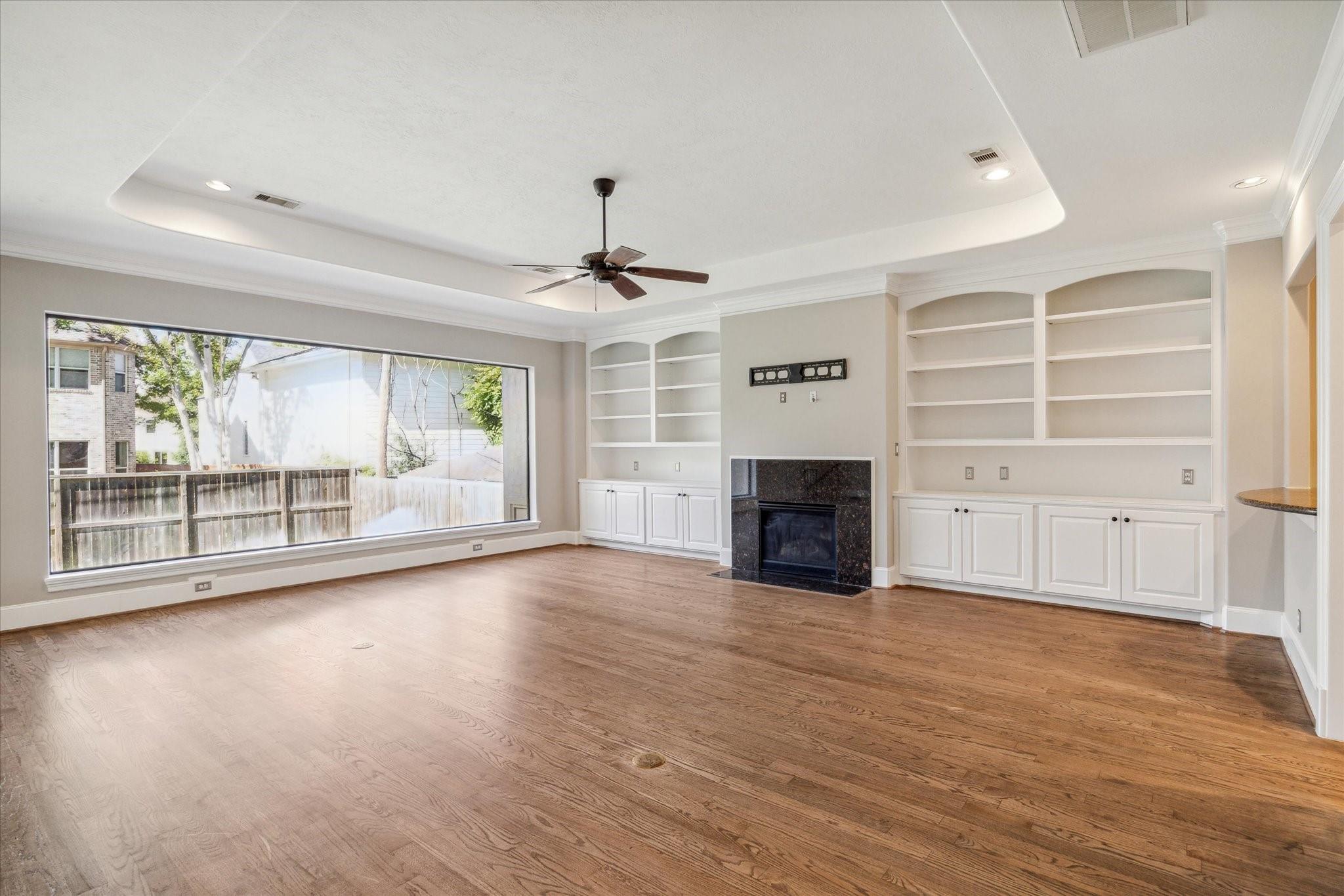 3310 Blue Bonnet Boulevard
