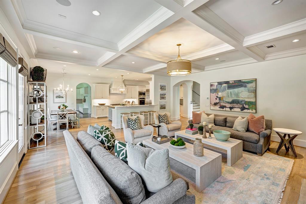 6206 Del Monte Drive