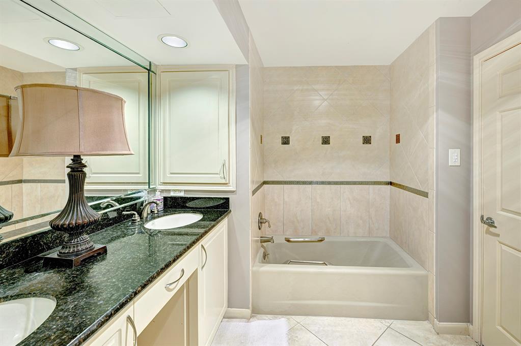 3350 Mccue Road # 1401