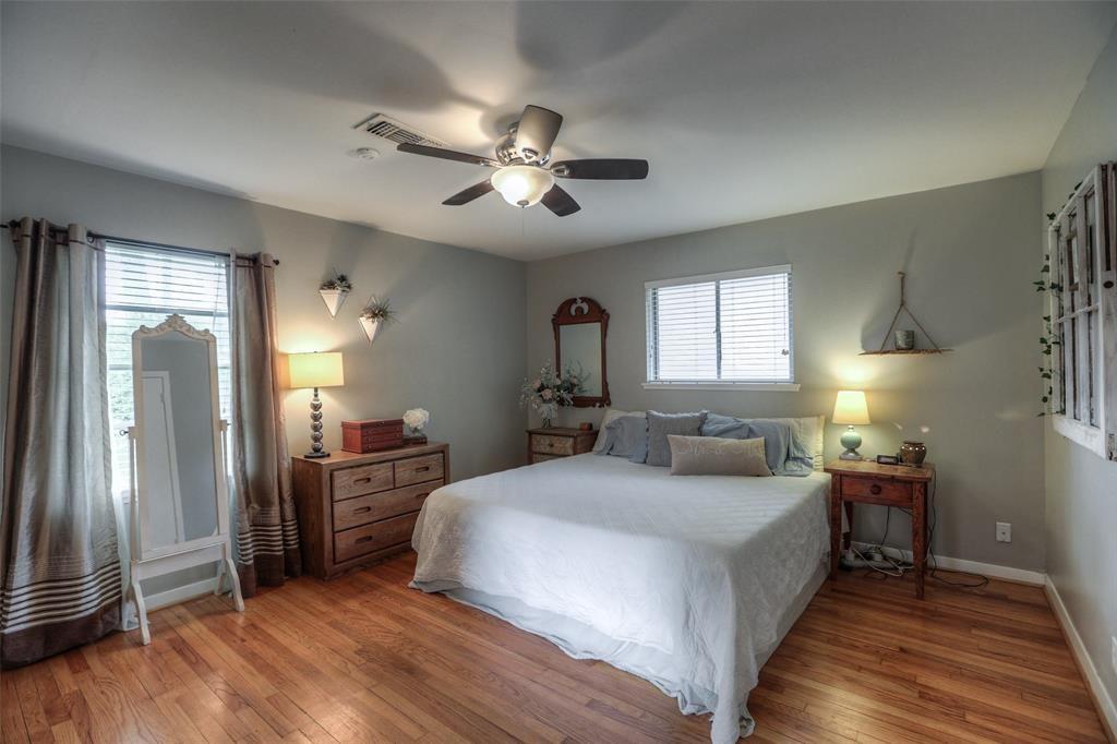 6222 Lindyann Lane