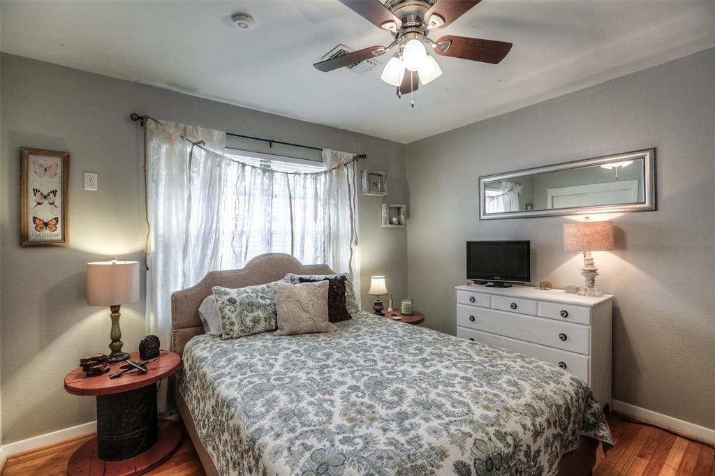 6222 Lindyann Lane