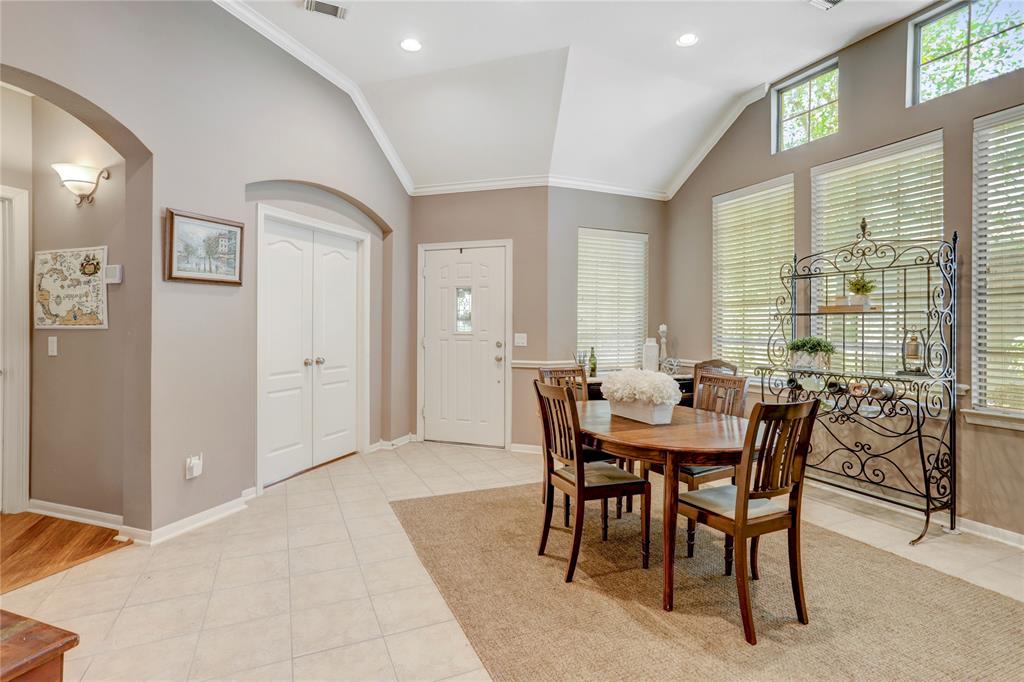 2406 Clippers Square