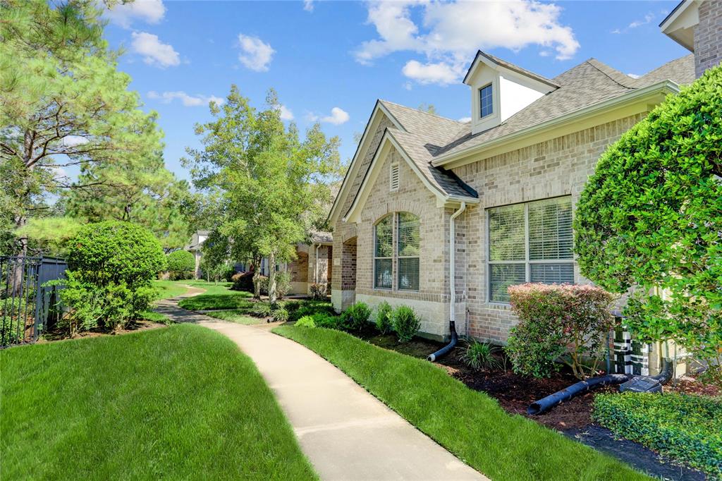 2406 Clippers Square