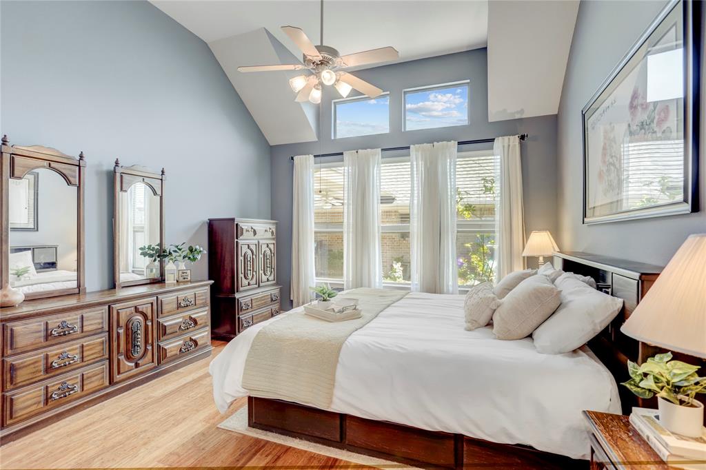 2406 Clippers Square