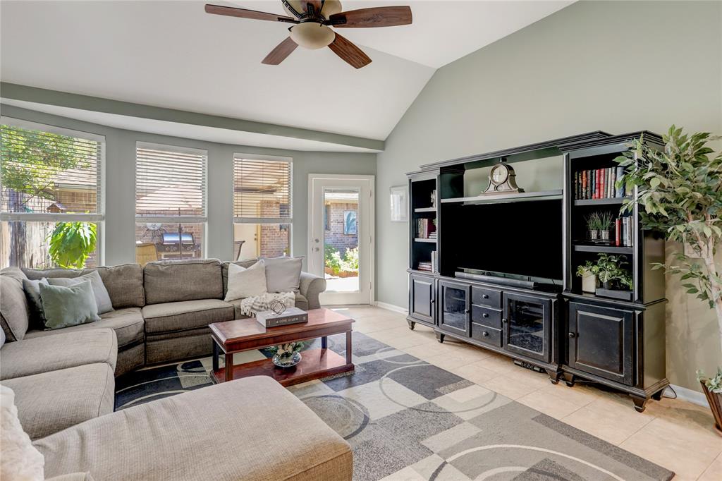 2406 Clippers Square