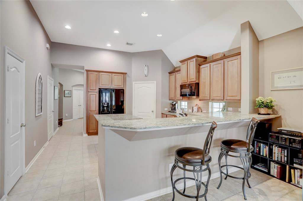 2406 Clippers Square
