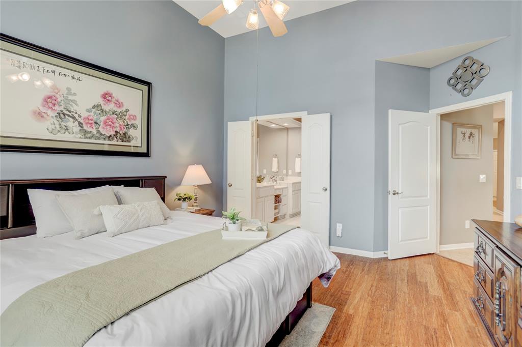 2406 Clippers Square