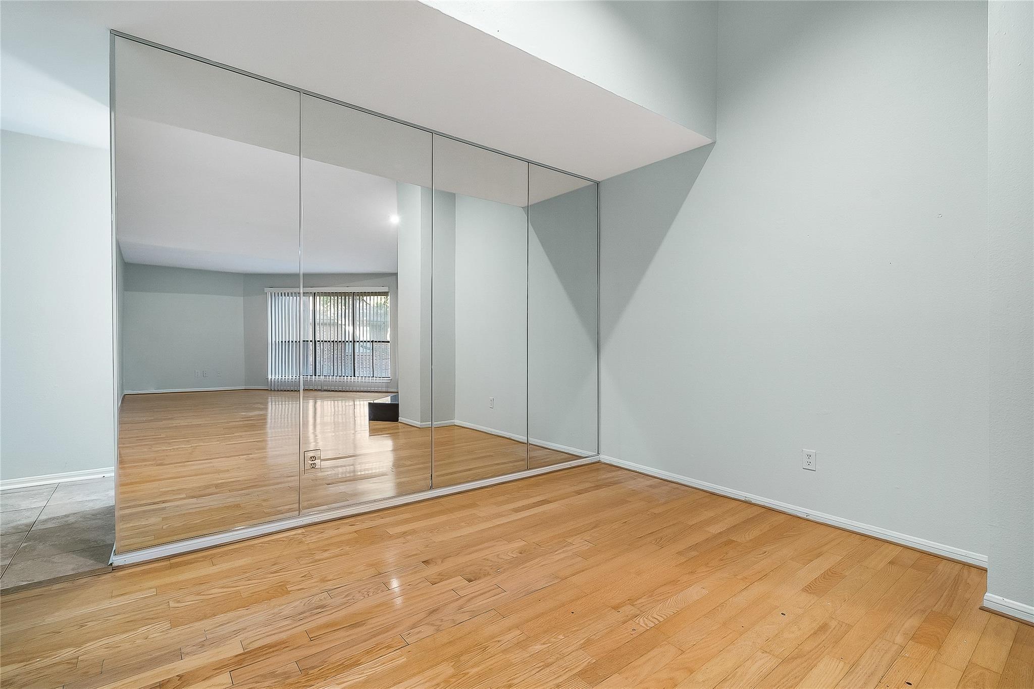 3100 Walnut Bend Lane # 116