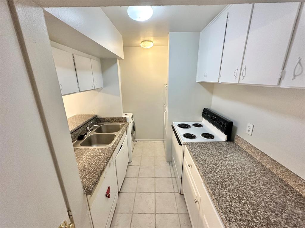 5343 Richmond Avenue # 11