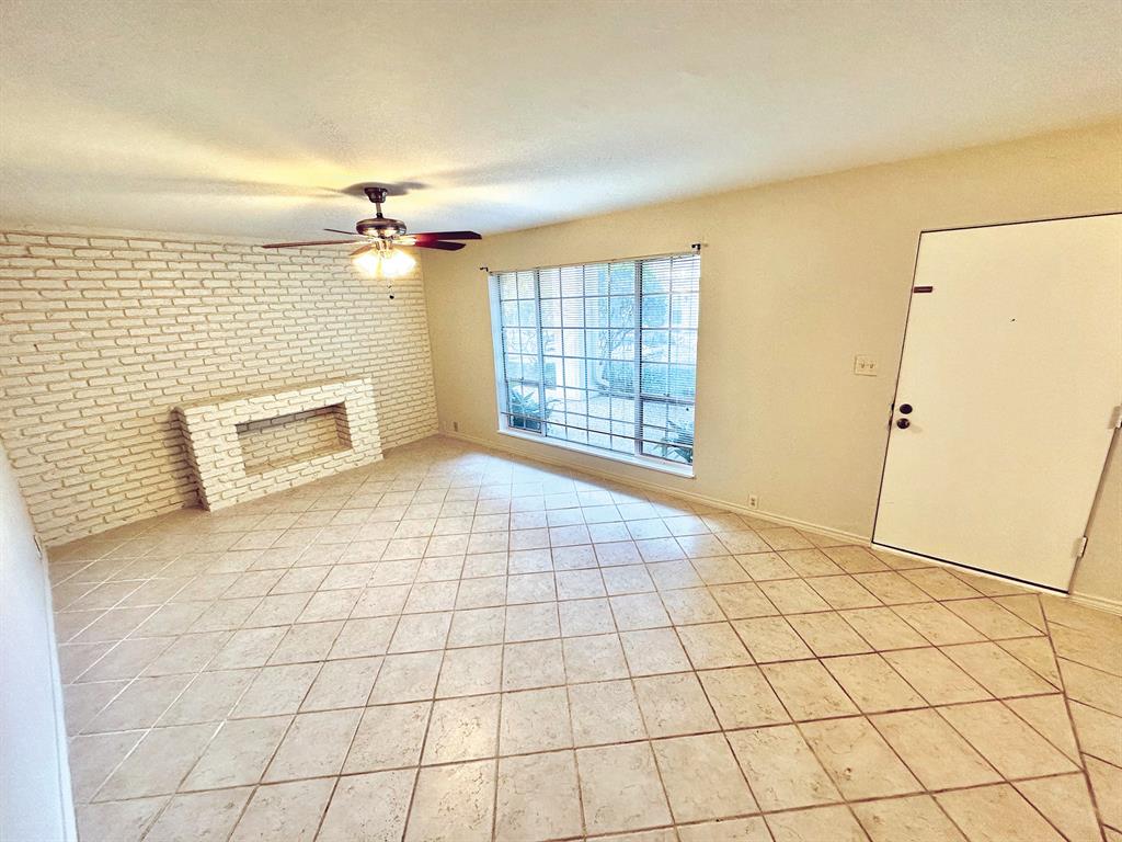 5343 Richmond Avenue # 11
