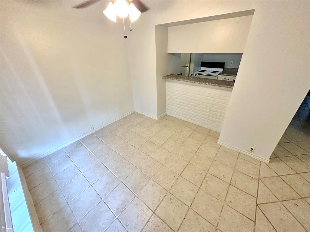 5343 Richmond Avenue # 11